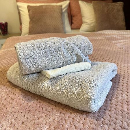 Apartman Rose ザグレブ エクステリア 写真